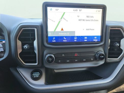 Used 2023 Ford Bronco Sport Outer Banks w/ Tech Package AWD/4WD image 33