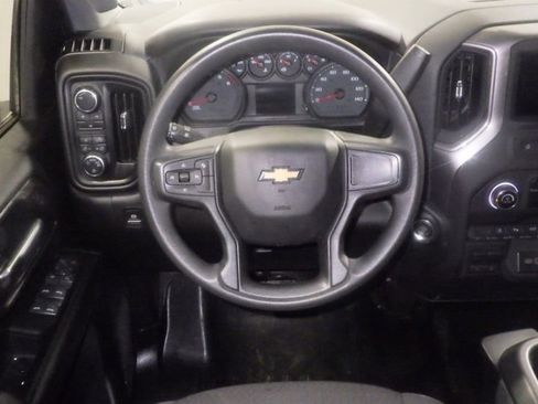 Used 2025 Chevrolet Silverado 2500 Custom w/ Custom Value Package AWD/4WD image 9