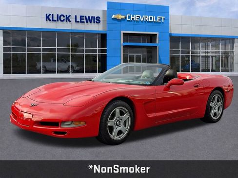 Used 1999 Chevrolet Corvette Convertible w/ Memory Pkg image 3
