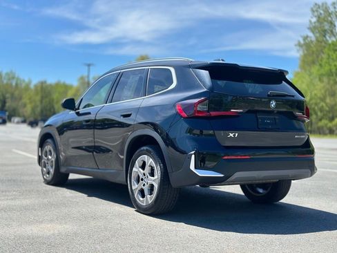 Used 2023 BMW X1 xDrive28i w/ Convenience Package AWD/4WD image 4