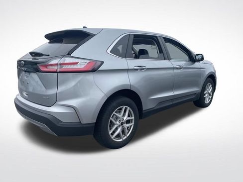 Used 2024 Ford Edge SEL AWD/4WD image 6