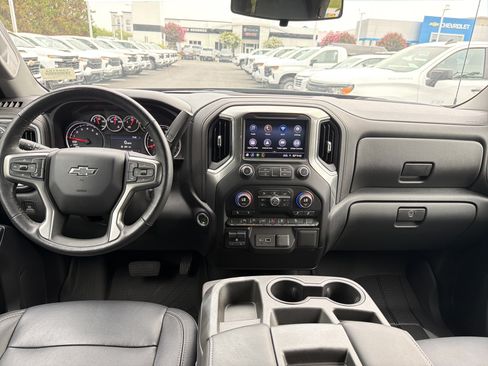 Used 2019 Chevrolet Silverado 1500 RST AWD/4WD image 30