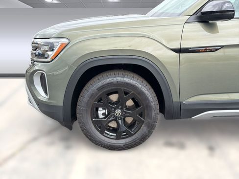 New 2026 Volkswagen Atlas Peak Edition AWD/4WD image 12