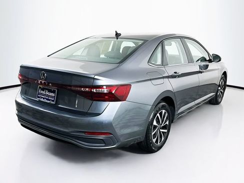 Used 2026 Volkswagen Jetta S FWD image 9