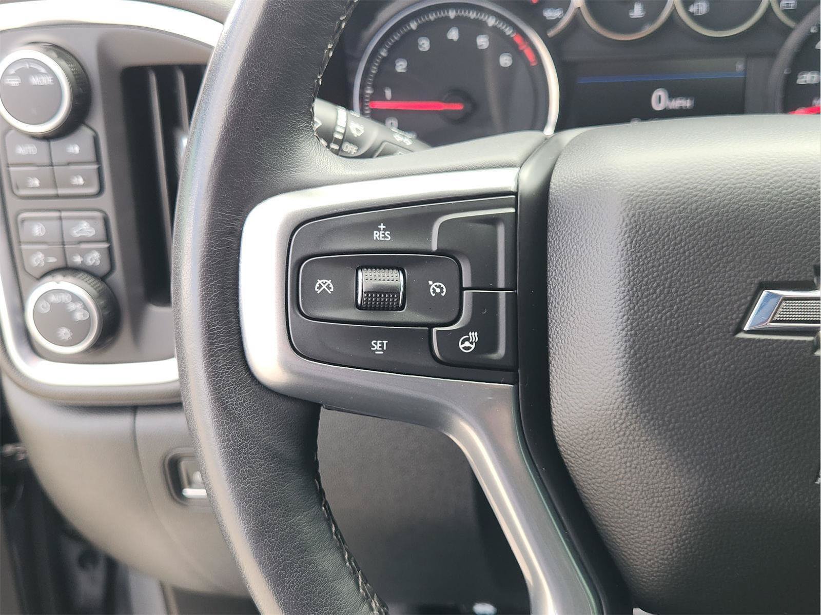 Used 2022 Chevrolet Silverado 1500 RST AWD/4WD image 28