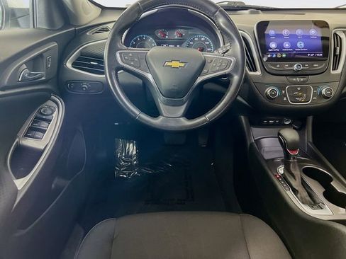 Used 2022 Chevrolet Malibu RS FWD image 21