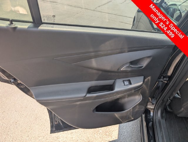 Used 2025 Buick Envista Avenir FWD image 11