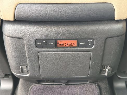 Used 2020 Nissan Armada SL w/ Premium Package RWD image 33