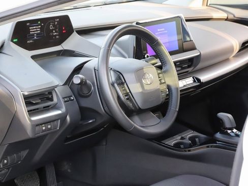 Certified 2023 Toyota Prius LE image 11