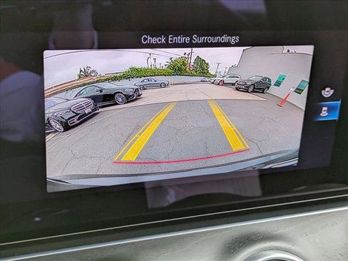 Used 2022 Mercedes-Benz E 350 Sedan image 17