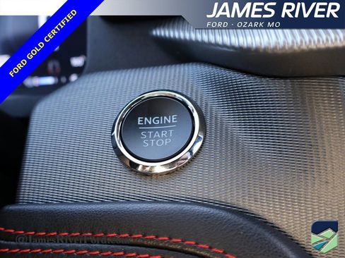 Certified 2025 Ford Explorer ST-Line w/ ST-Line Street Pack image 33