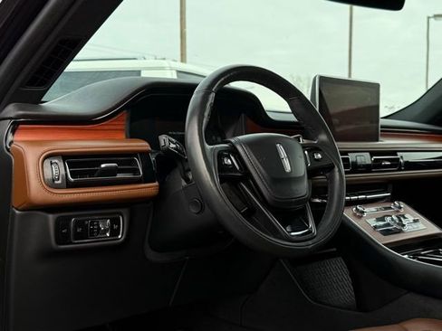 Used 2023 Lincoln Aviator Reserve w/ Jet Package image 15