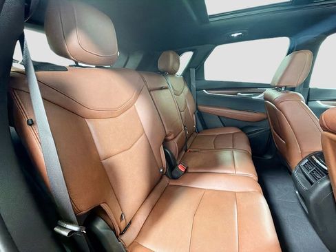 Used 2024 Cadillac XT5 Sportv w/ Technology Package AWD/4WD image 30