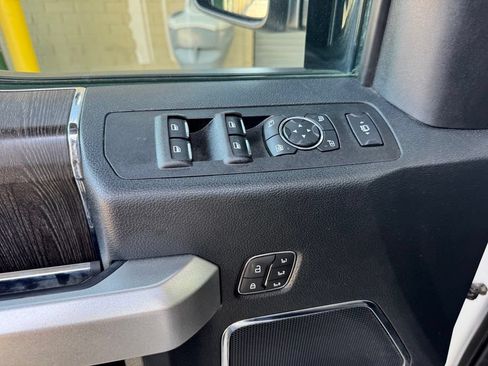 Used 2021 Ford F350 Lariat AWD/4WD image 16