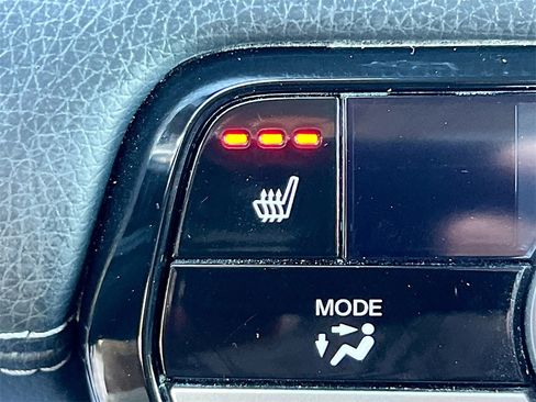 Used 2023 Honda Pilot Touring image 21