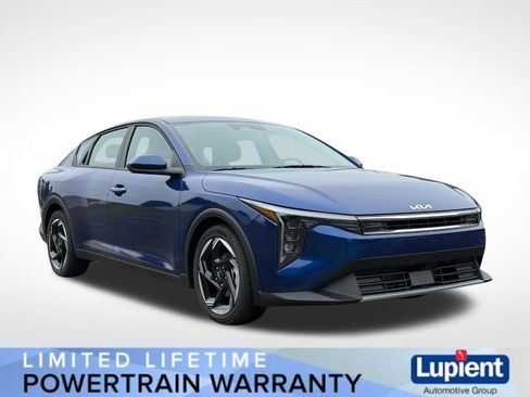 New 2025 Kia K4 EX image 1