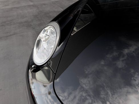 Used 2006 Porsche 911 Carrera 4S AWD/4WD image 42