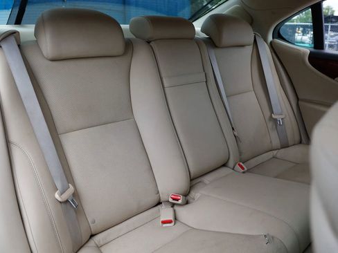 Used 2008 Lexus LS 460 RWD image 22