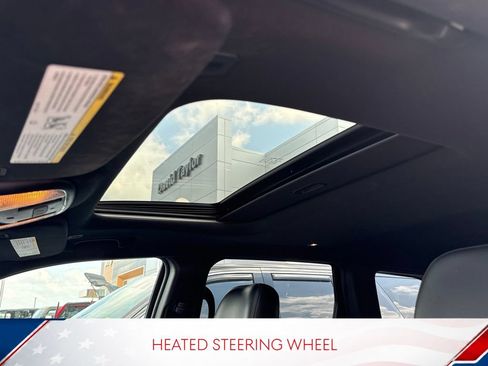Used 2017 Jeep Grand Cherokee Limited AWD/4WD image 14