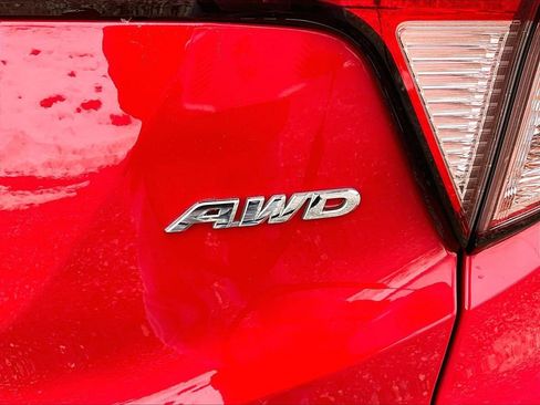 Used 2018 Honda HR-V EX image 7