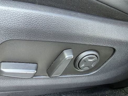 Used 2024 Kia Carnival SX FWD image 13