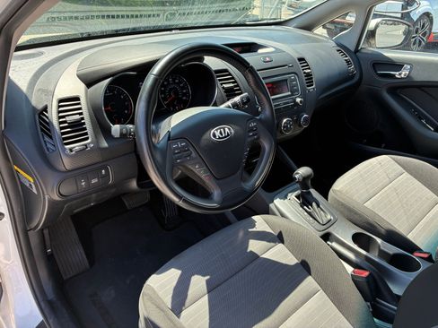 Used 2015 Kia Forte EX FWD image 15