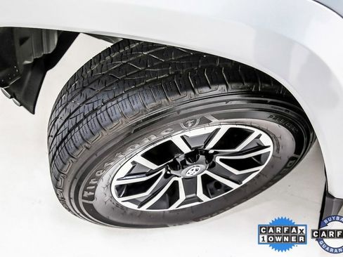 Used 2023 Toyota Tacoma TRD Sport image 12