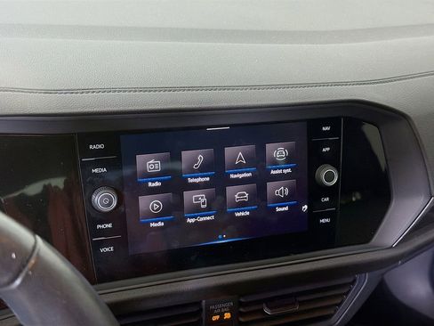 Used 2024 Volkswagen Jetta SEL image 16