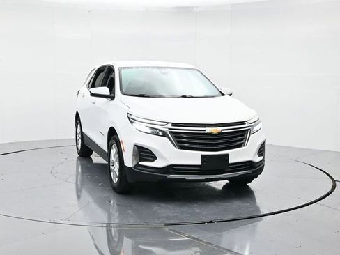 Used 2022 Chevrolet Equinox LT image 4