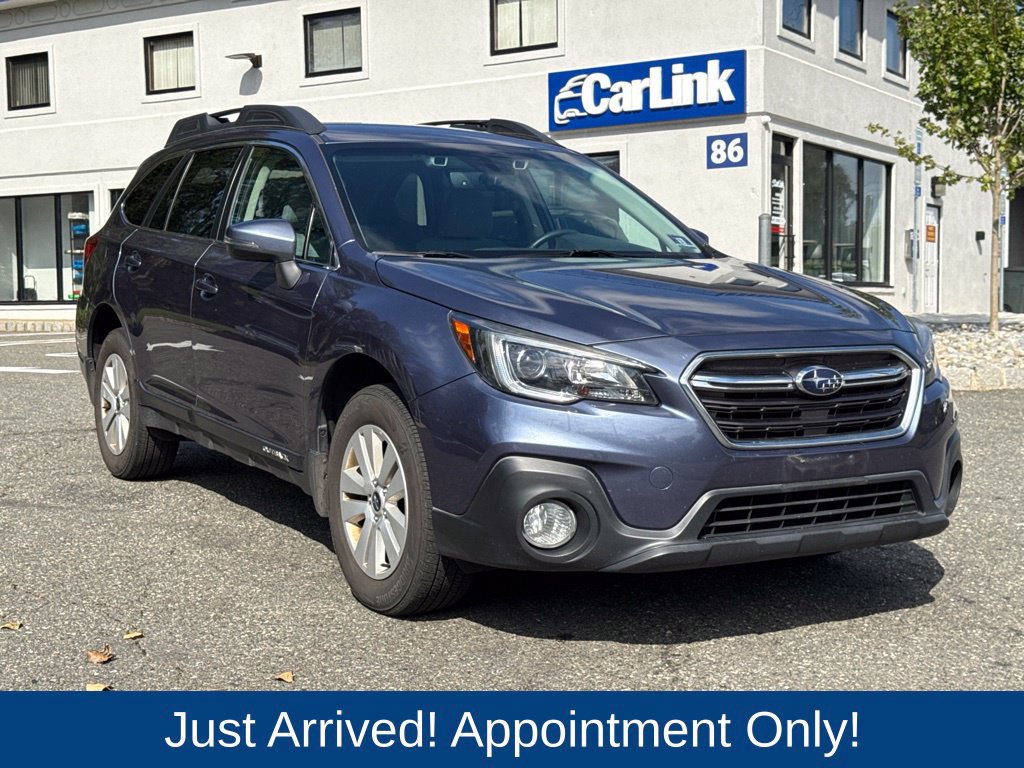 Used 2018 Subaru Outback 2.5i Premium AWD/4WD image 1