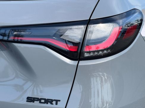 Used 2024 Honda HR-V Sport image 12
