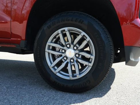 Used 2025 Chevrolet Colorado LT w/ Advanced Trailering Package image 5