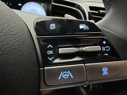 Used 2023 Hyundai Santa Cruz SEL Premium image 22