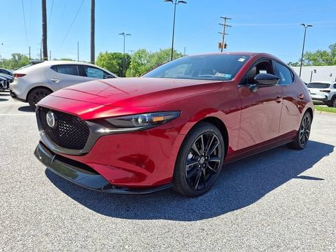 New 2026 MAZDA MAZDA3 Hatchback w/Premium Plus Pkg AWD/4WD image 2