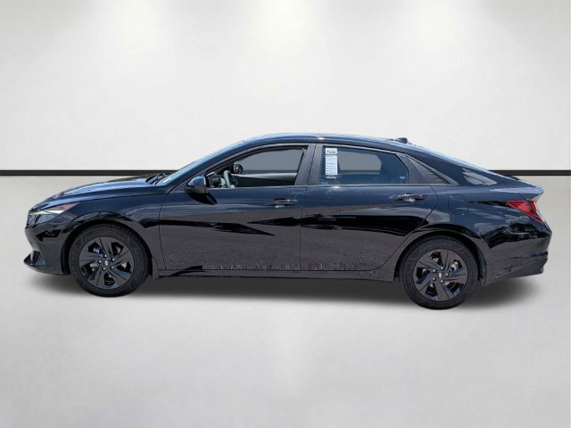 Used 2023 Hyundai Elantra SEL FWD image 7