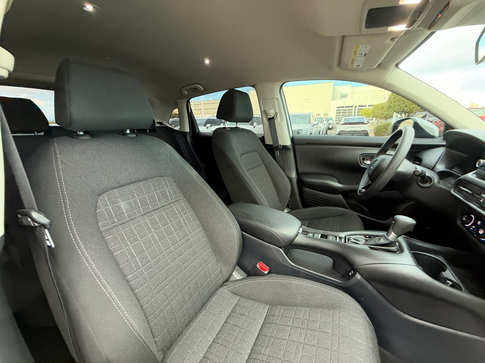 Used 2024 Honda HR-V LX image 19