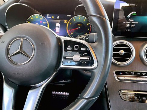 Certified 2022 Mercedes-Benz GLC 300 GLC 300 image 24