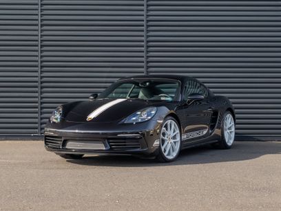 Certified 2024 Porsche 718 Cayman