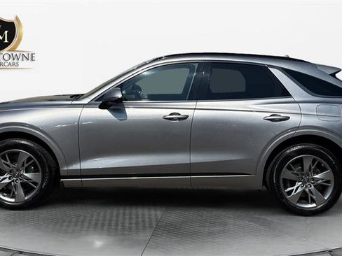 Used 2023 Genesis GV70 3.5T Sport w/ Sport Advanced Package AWD/4WD image 2