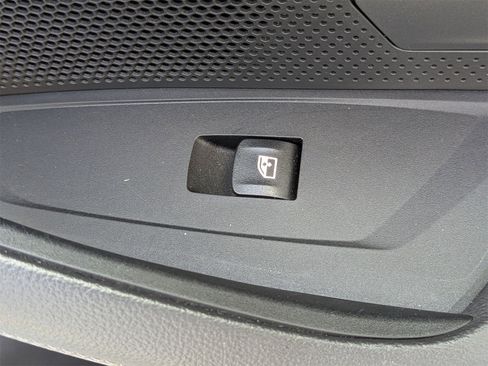 Used 2024 BMW i4 xDrive40i image 38