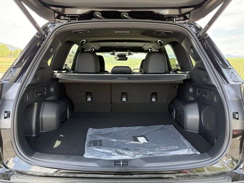 New 2026 Subaru Forester Sport AWD/4WD image 12