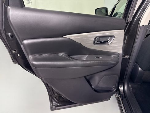 Used 2017 Nissan Murano S w/ Navigation Package image 26