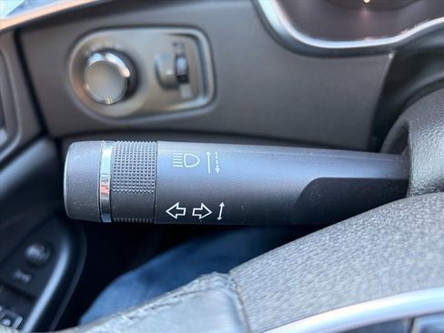 Used 2015 Cadillac SRX Luxury image 49