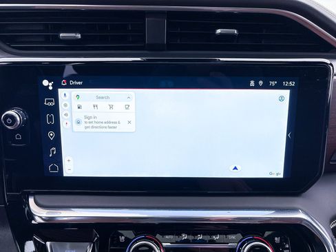 Used 2024 GMC Sierra 3500 Denali Ultimate image 27