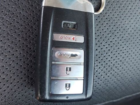 Used 2016 Acura RDX AWD w/ Technology Package image 32