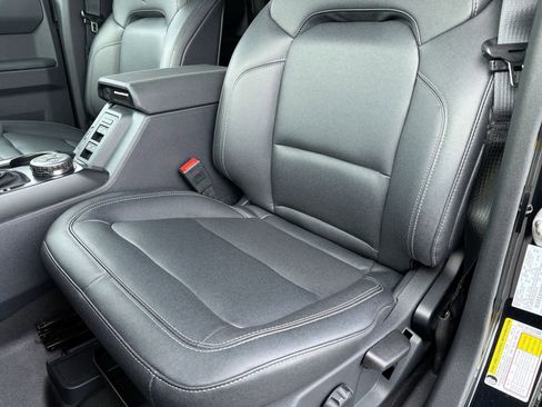 New 2025 Ford Bronco Big Bend w/ Black Diamond Package image 17