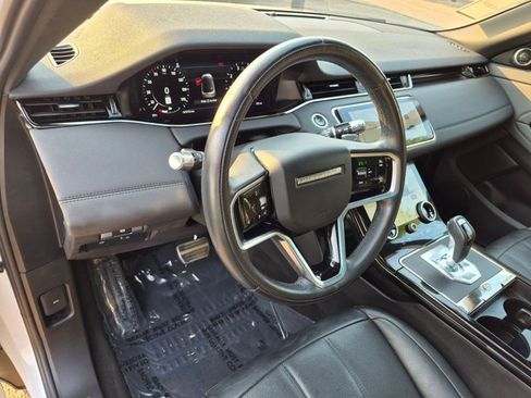 Used 2022 Land Rover Range Rover Evoque R-Dynamic SE AWD/4WD image 9
