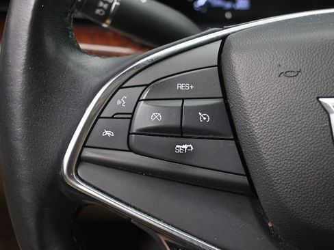 Used 2018 Cadillac XT5 Premium Luxury image 14