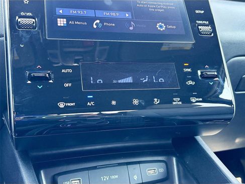 Used 2022 Hyundai Santa Cruz SEL Premium AWD/4WD image 17