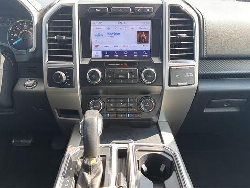 Used 2020 Ford F150 Lariat AWD/4WD image 6